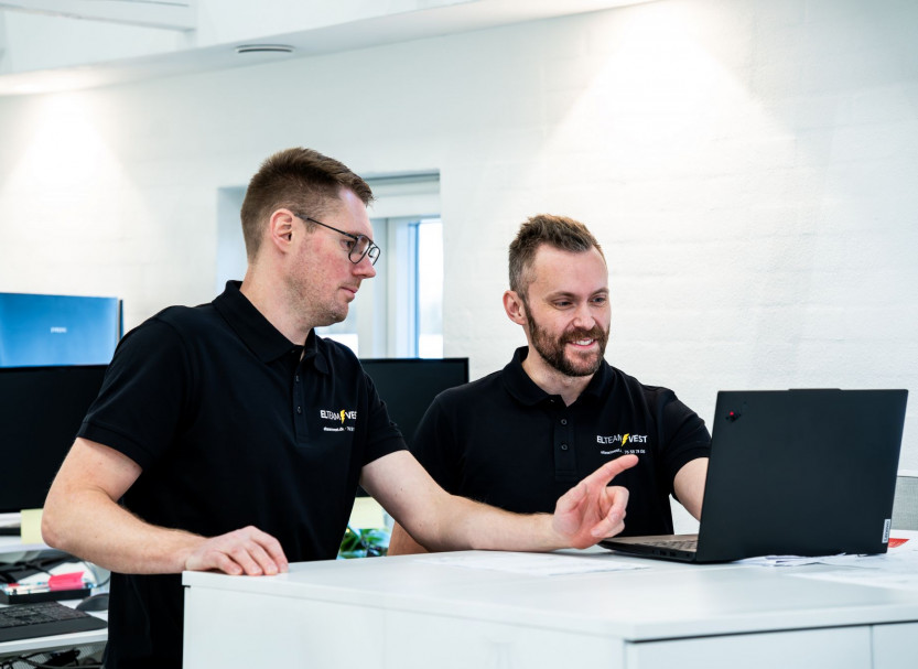 El-Team Vest ansætter to specialister og bliver officielt systemhus